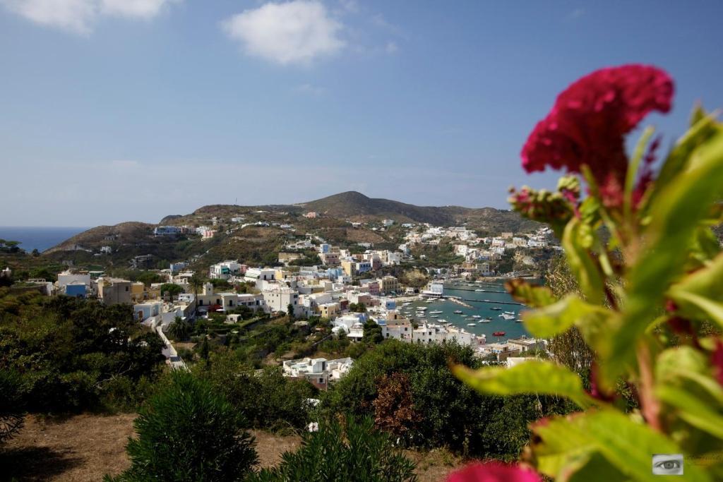 Villa Pina Ponza Cameră foto